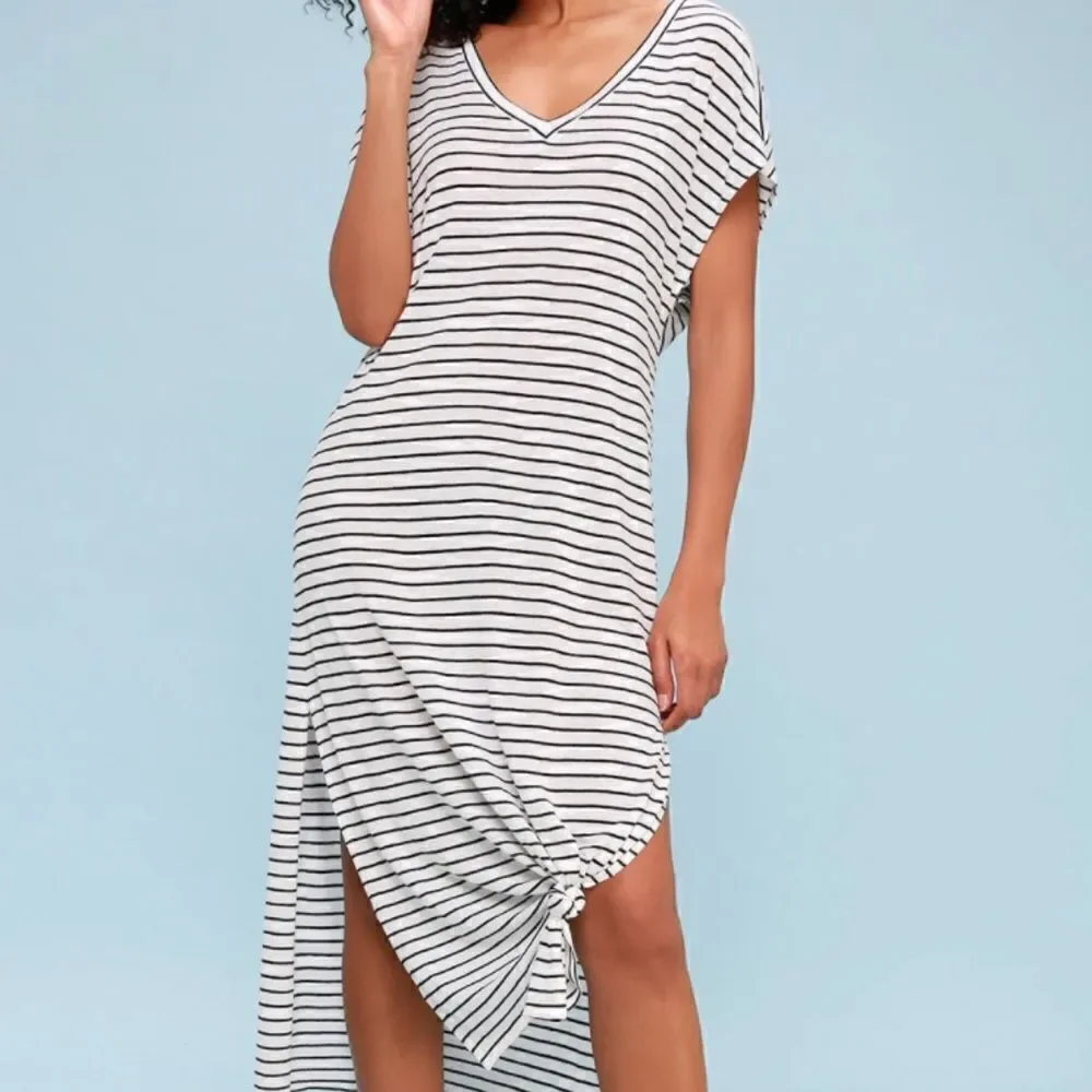 Amuse Society Basic black and White Knotted MIDI Dress